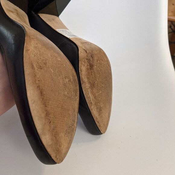 CLARKS Cushion soft black leather heels size 7 US @s4 - Picture 8 of 13